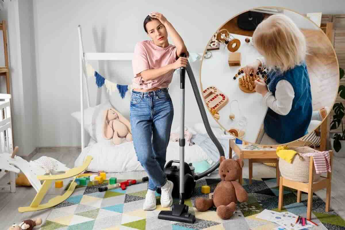 Mamma disperata bambino disordinato